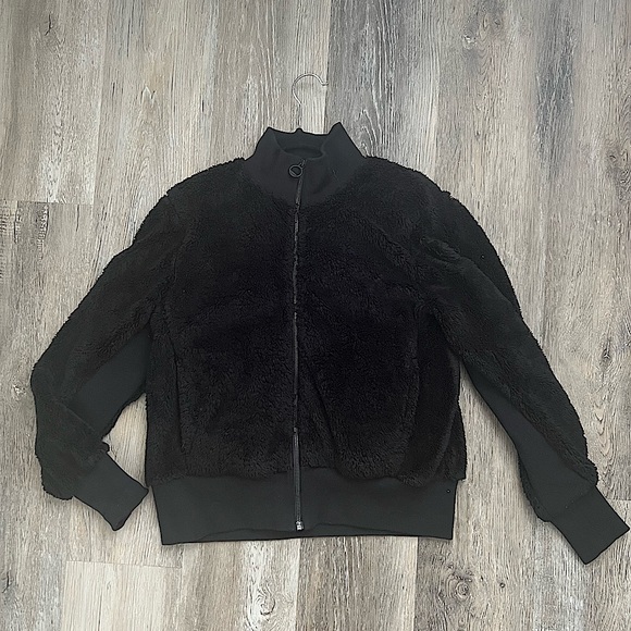 Lole fuzzy bomber style jacket - Picture 1 of 14